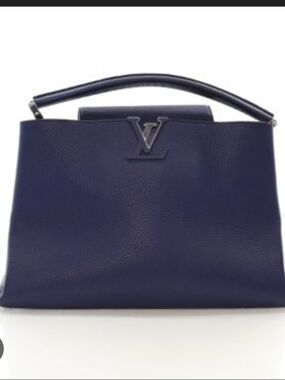 New Louis Vuitton Taurillon Capucines MM handbag In Blue